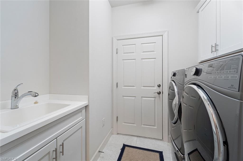 12010 Covent Garden Ct 104, Naples, FL 34120-22