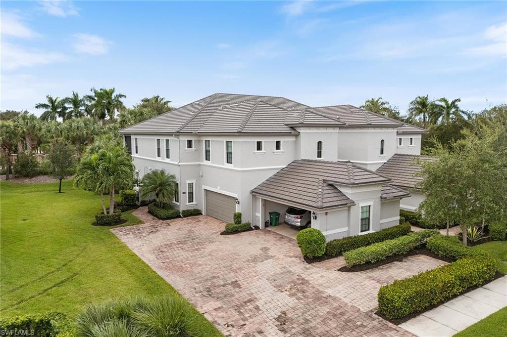 12010 Covent Garden Ct 104, Naples, FL 34120-25