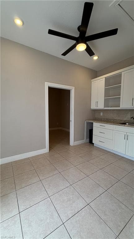 2725 56th Ave NE, Naples, FL 34120-31