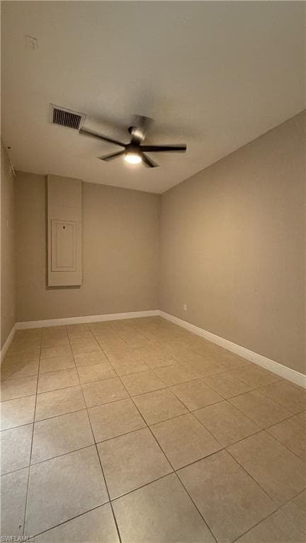 2725 56th Ave NE, Naples, FL 34120-34