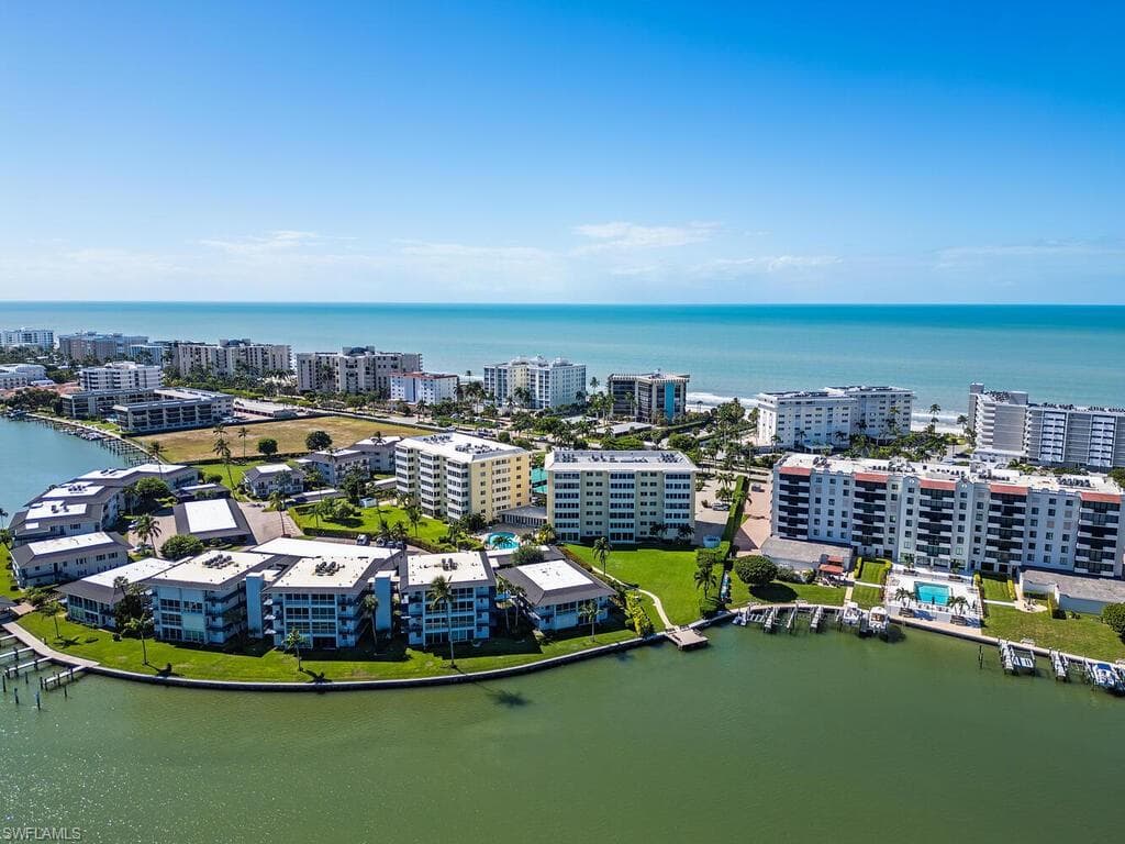 3410 Gulf Shore Blvd N 202, Naples, FL 34103-16