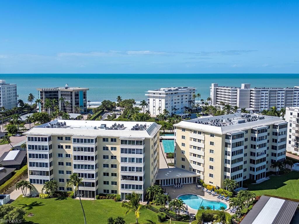 3410 Gulf Shore Blvd N 202, Naples, FL 34103-18