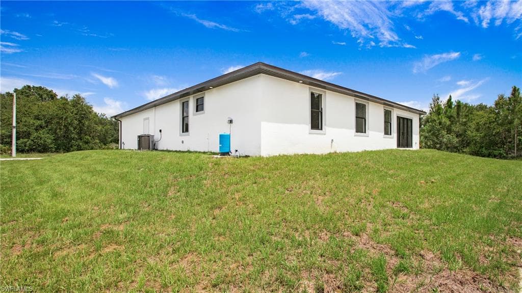 1809 Monroe Ave, Lehigh Acres, FL 33972-32