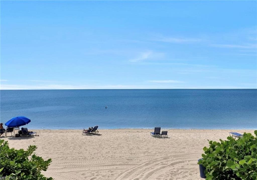 8370 Excalibur Cir J4, Naples, FL 34108-29