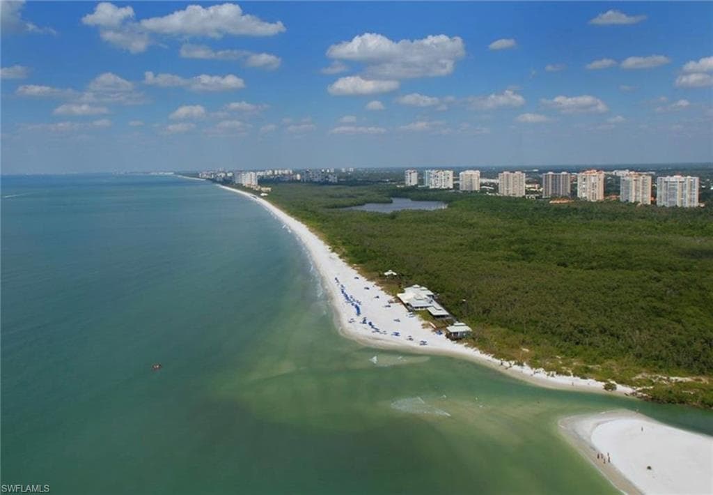 8370 Excalibur Cir J4, Naples, FL 34108-30