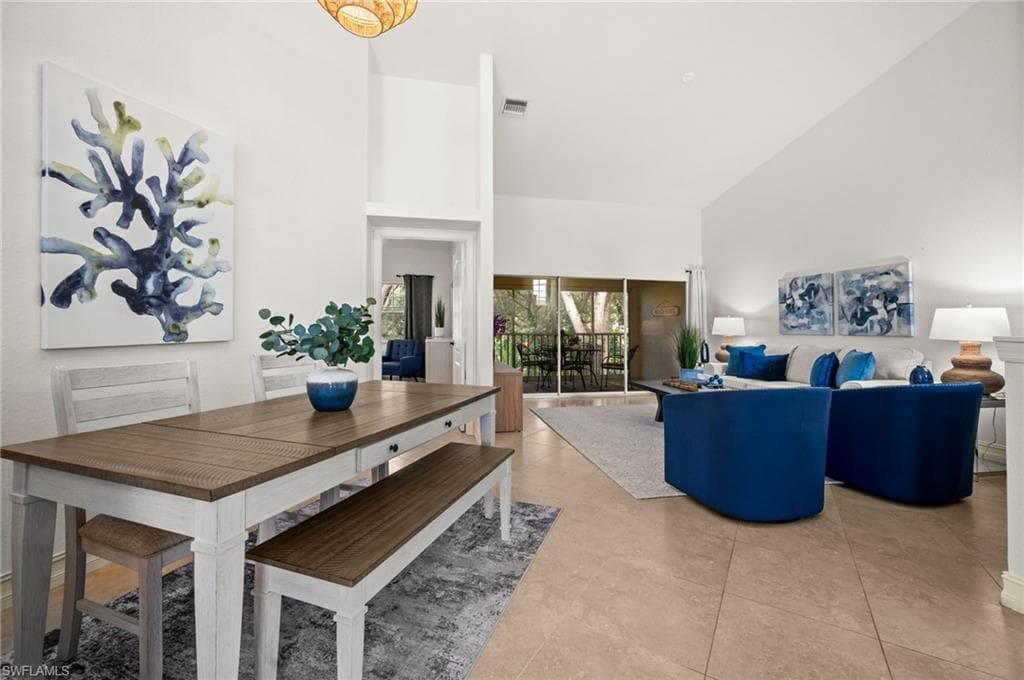 8370 Excalibur Cir J4, Naples, FL 34108-7