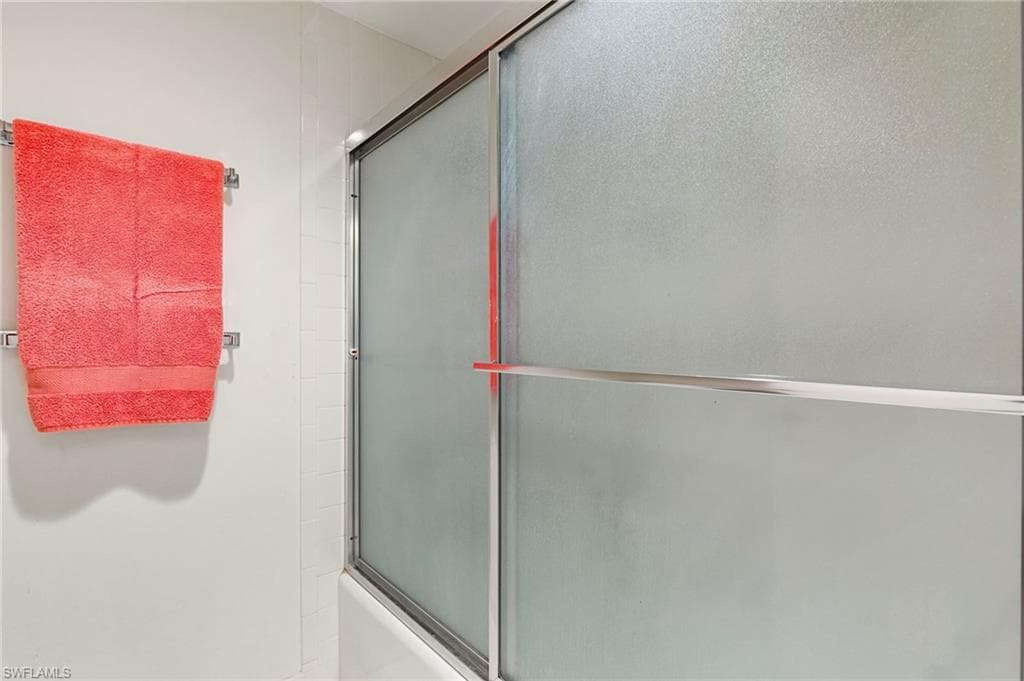 961 Collier Ct 108, Marco Island, FL 34145-17