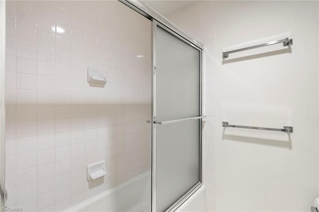 961 Collier Ct 108, Marco Island, FL 34145-21