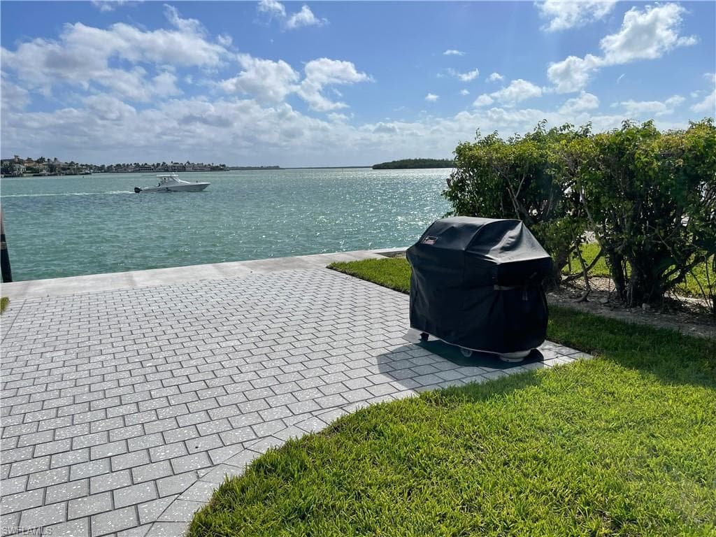 961 Collier Ct 108, Marco Island, FL 34145-39