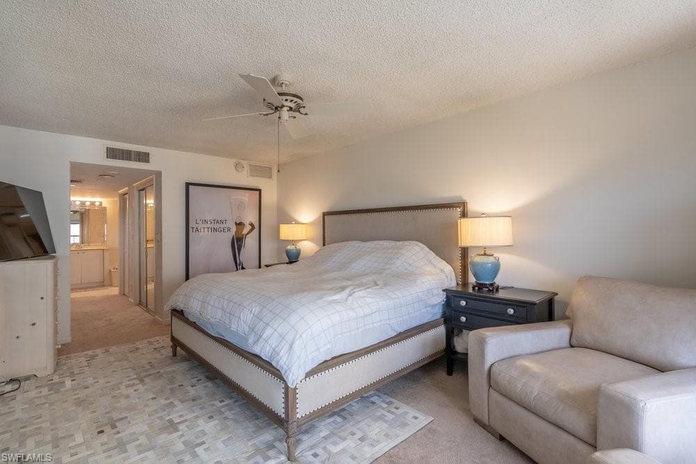 4451 Gulf Shore Blvd N 1005, Naples, FL 34103-18