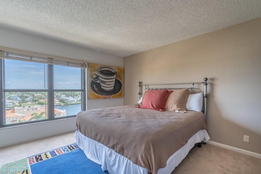 4451 Gulf Shore Blvd N 1005, Naples, FL 34103-23