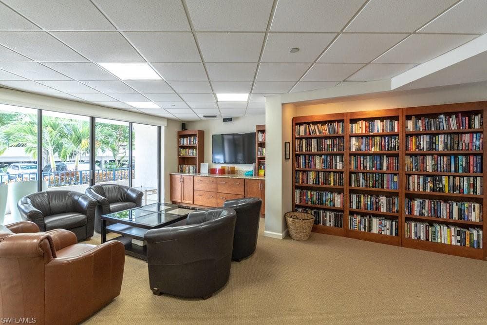 4451 Gulf Shore Blvd N 1005, Naples, FL 34103-31