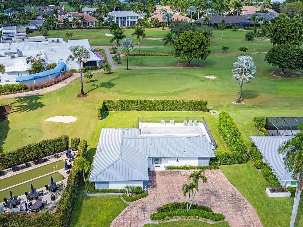 595 Wedge Dr, Naples, FL 34103-5