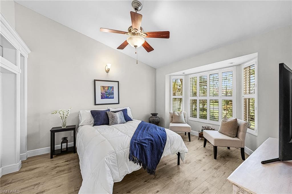 1178 Jardin Dr, Naples, FL 34104-13