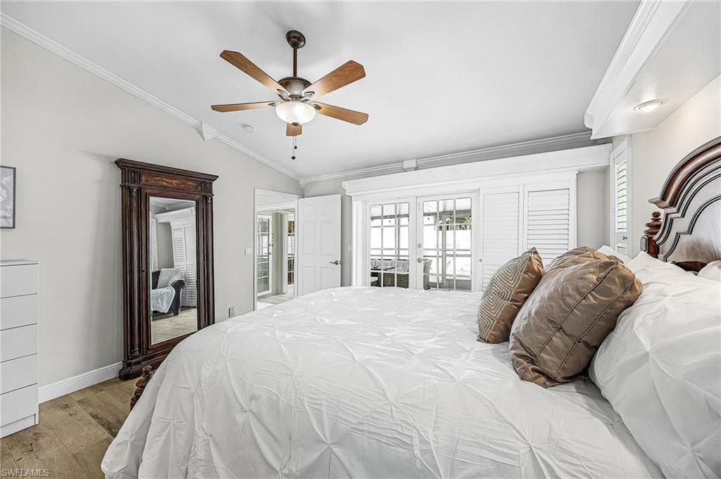 1178 Jardin Dr, Naples, FL 34104-27