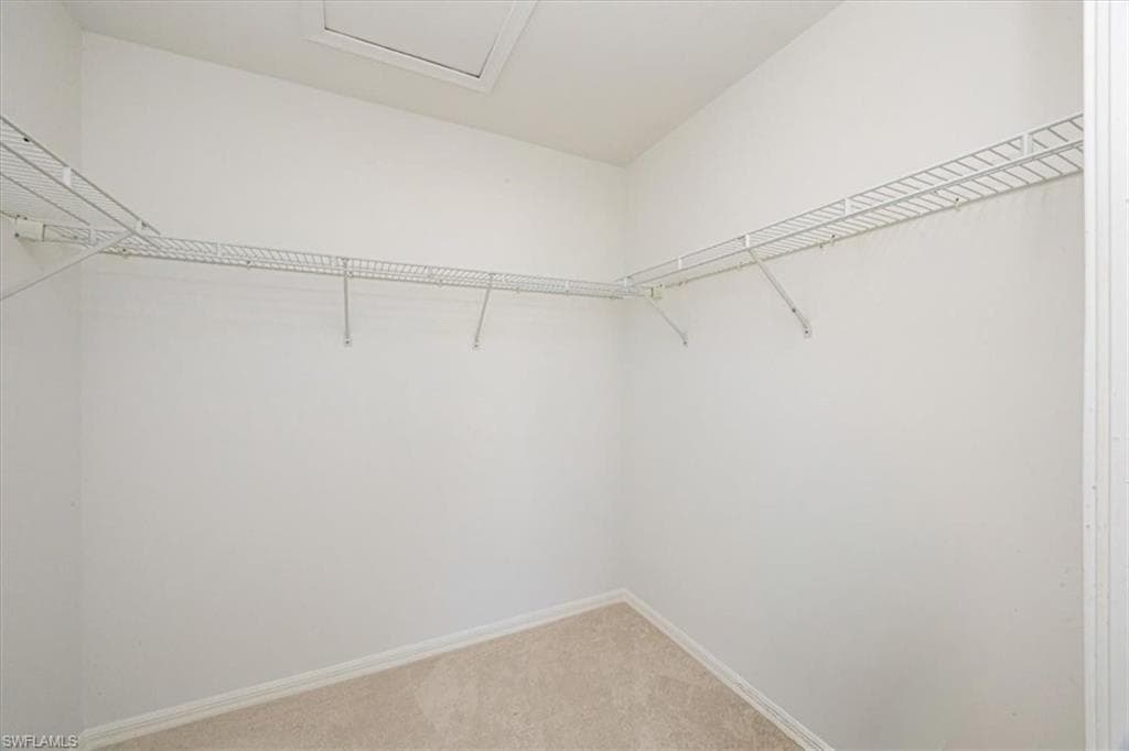 9856 Luna Cir 202a, Naples, FL 34109-15