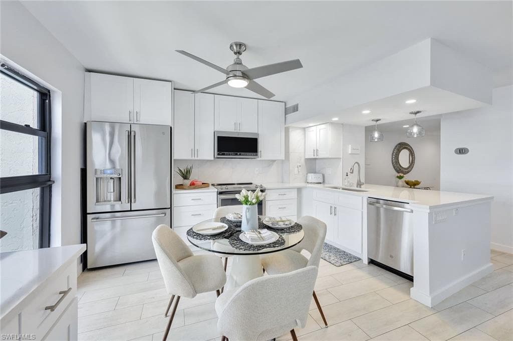 1085 Bald Eagle Dr D608, Marco Island, FL 34145-4