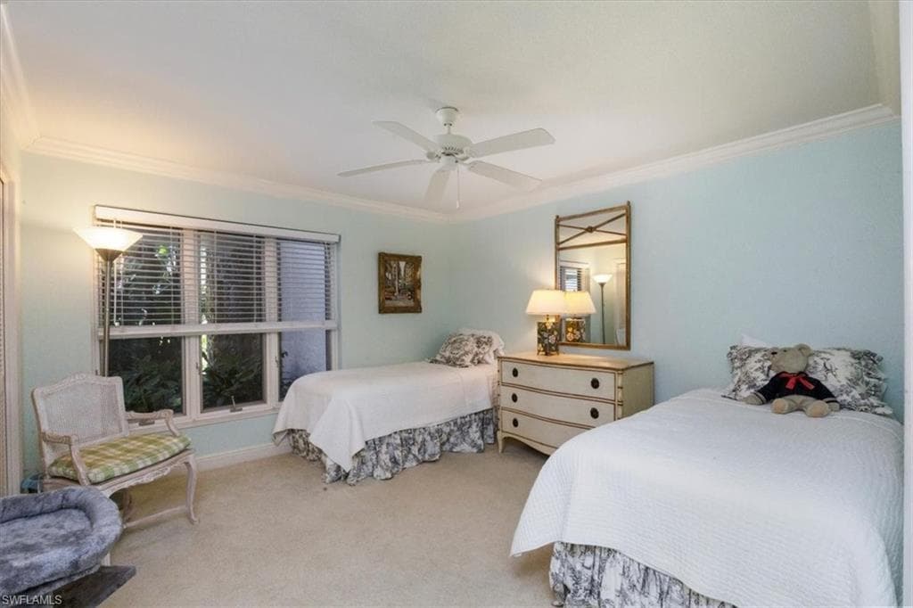 102 Clubhouse Dr 176, Naples, FL 34105-17