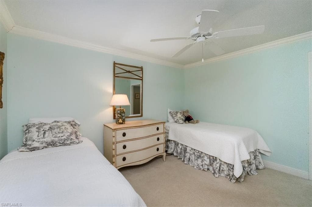 102 Clubhouse Dr 176, Naples, FL 34105-18