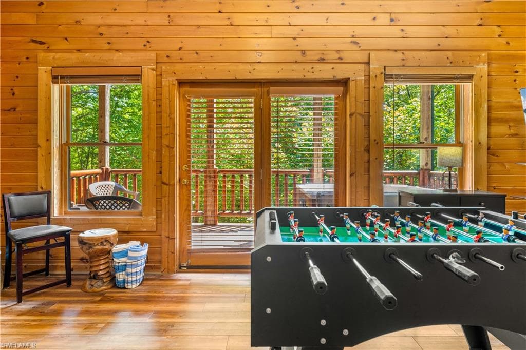 4062 Chamberlain Ln, Out Of Area, TN 37862-24