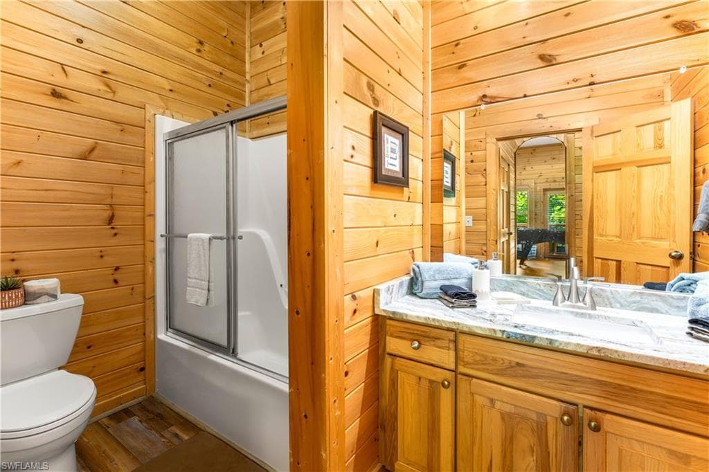 4062 Chamberlain Ln, Out Of Area, TN 37862-28