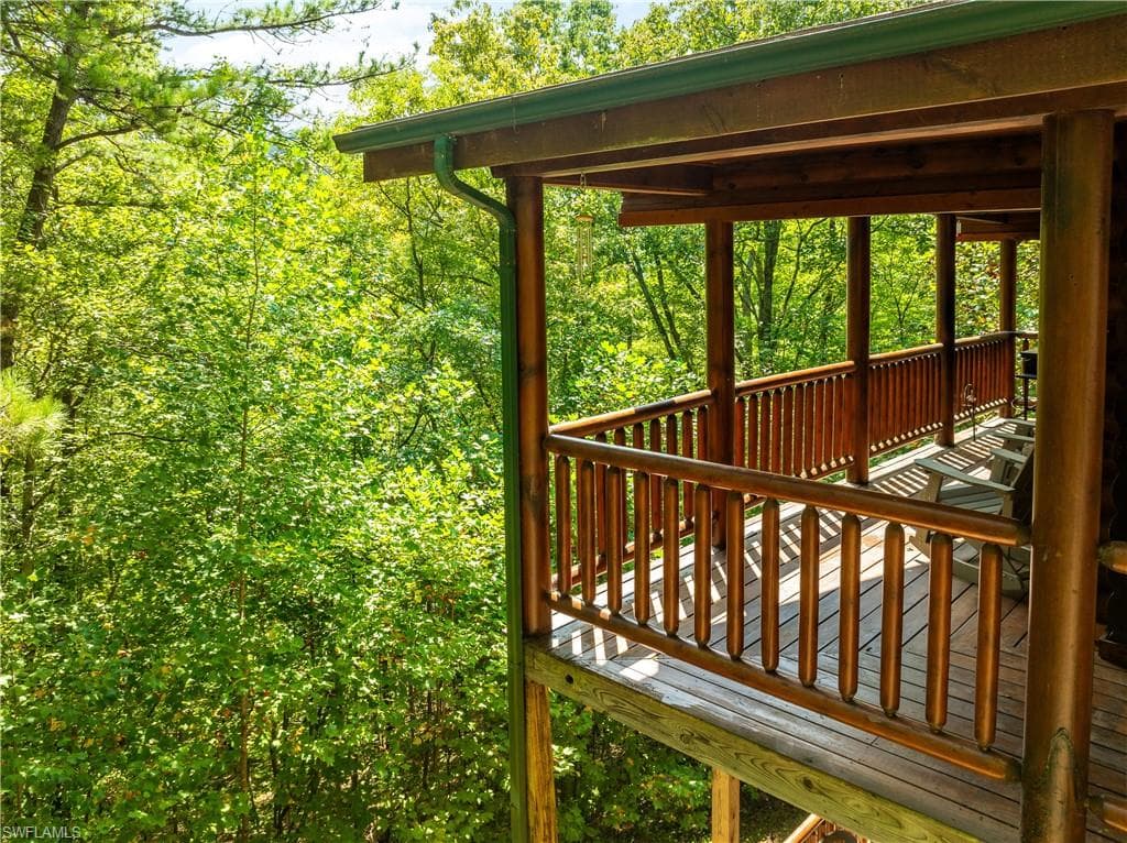 4062 Chamberlain Ln, Out Of Area, TN 37862-34