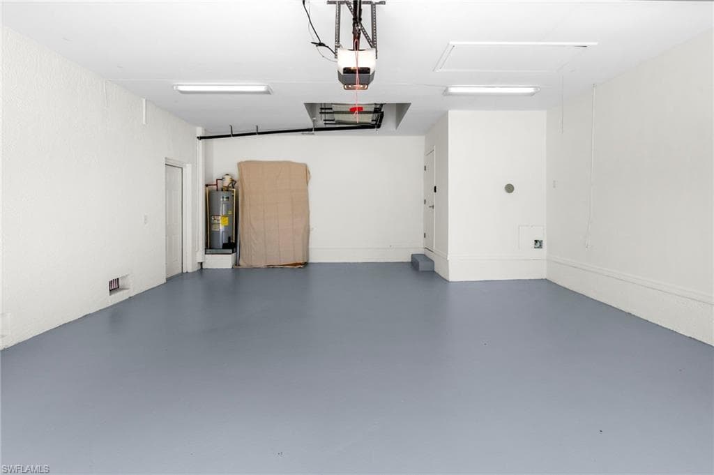 1242 6th Ave, Marco Island, FL 34145-24