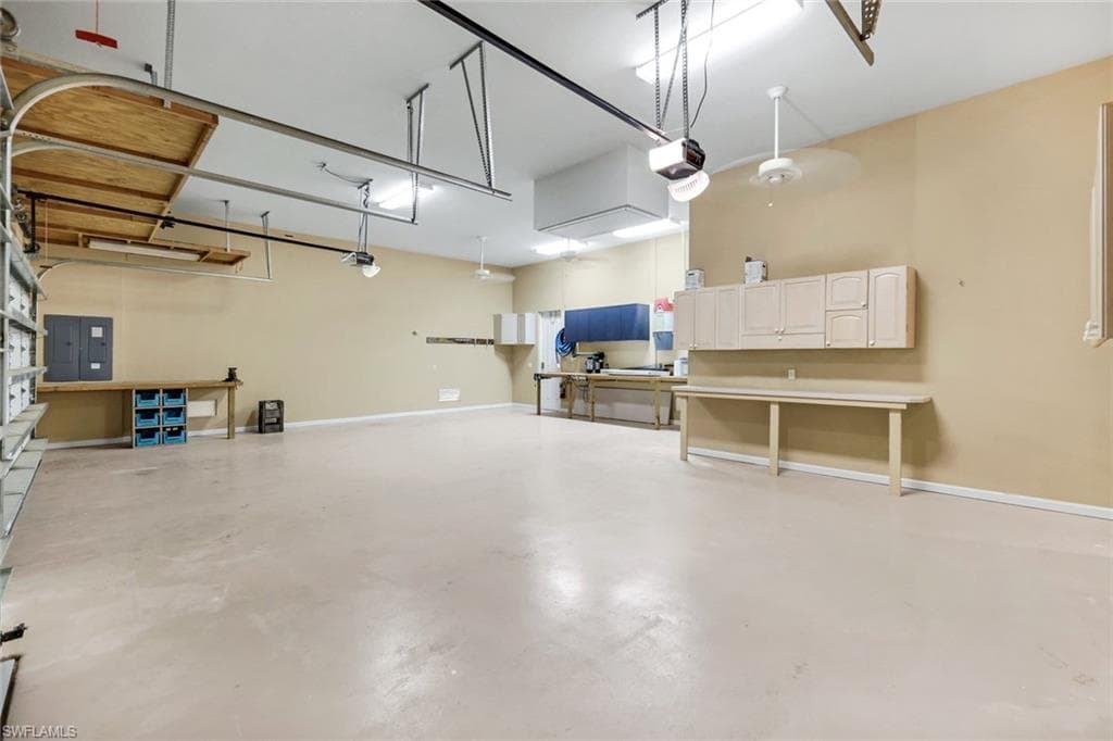 864 Magnolia Ct, Marco Island, FL 34145-29