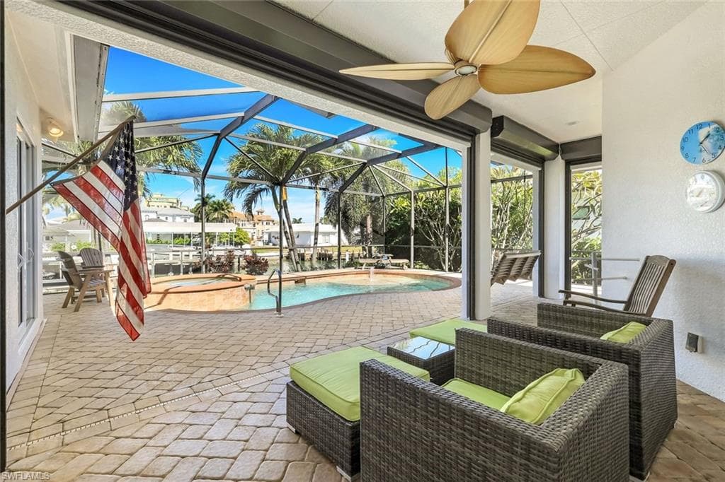864 Magnolia Ct, Marco Island, FL 34145-30
