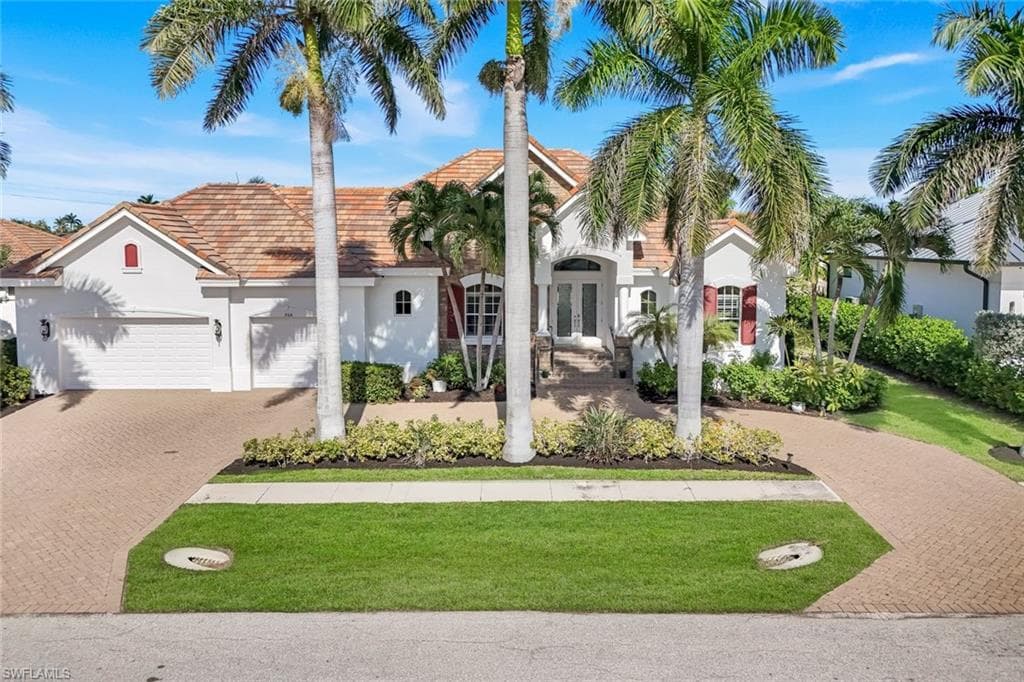 864 Magnolia Ct, Marco Island, FL 34145-4