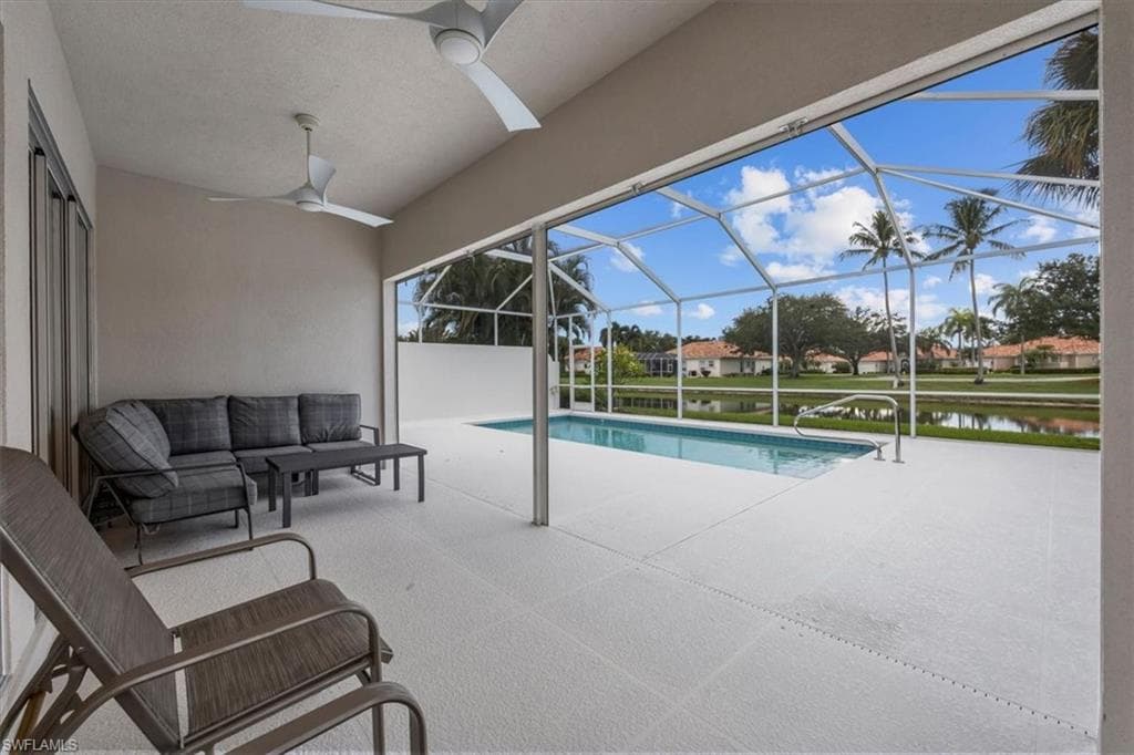 3833 Huelva Ct, Naples, FL 34109-21