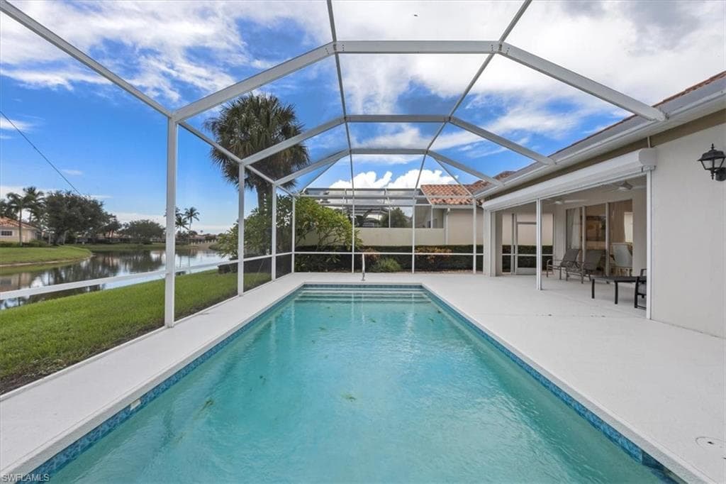 3833 Huelva Ct, Naples, FL 34109-24