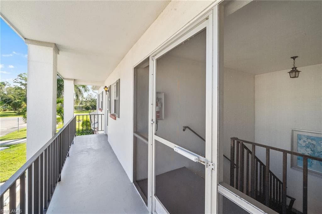 8741 Lueck Ln 5, Fort Myers, FL 33919-27