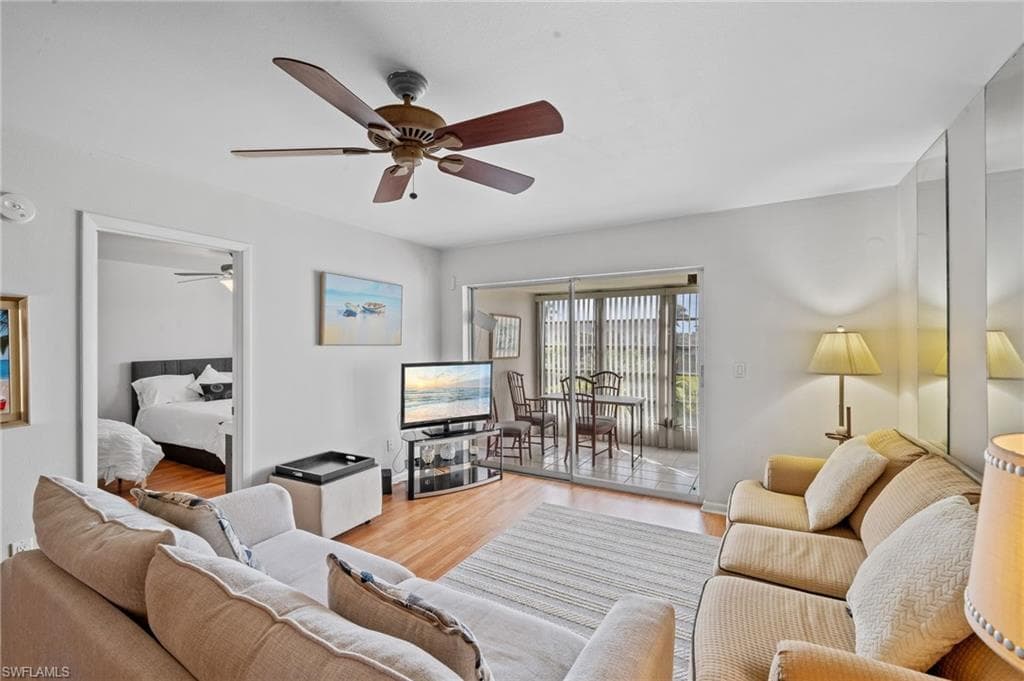 8741 Lueck Ln 5, Fort Myers, FL 33919-5