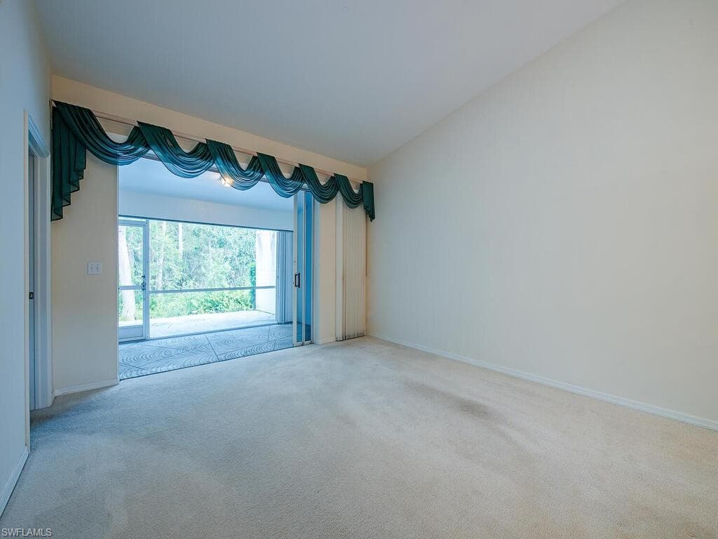 8093 San Vista Cir 2-2l, Naples, FL 34109-6