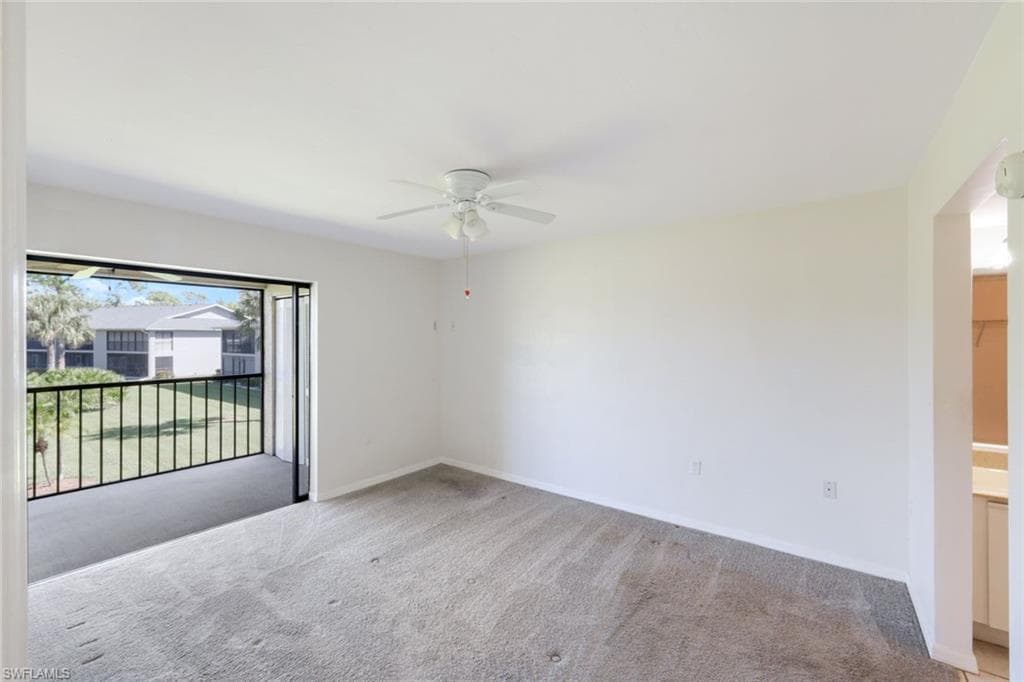 1228 Commonwealth Cir O203, Naples, FL 34116-19