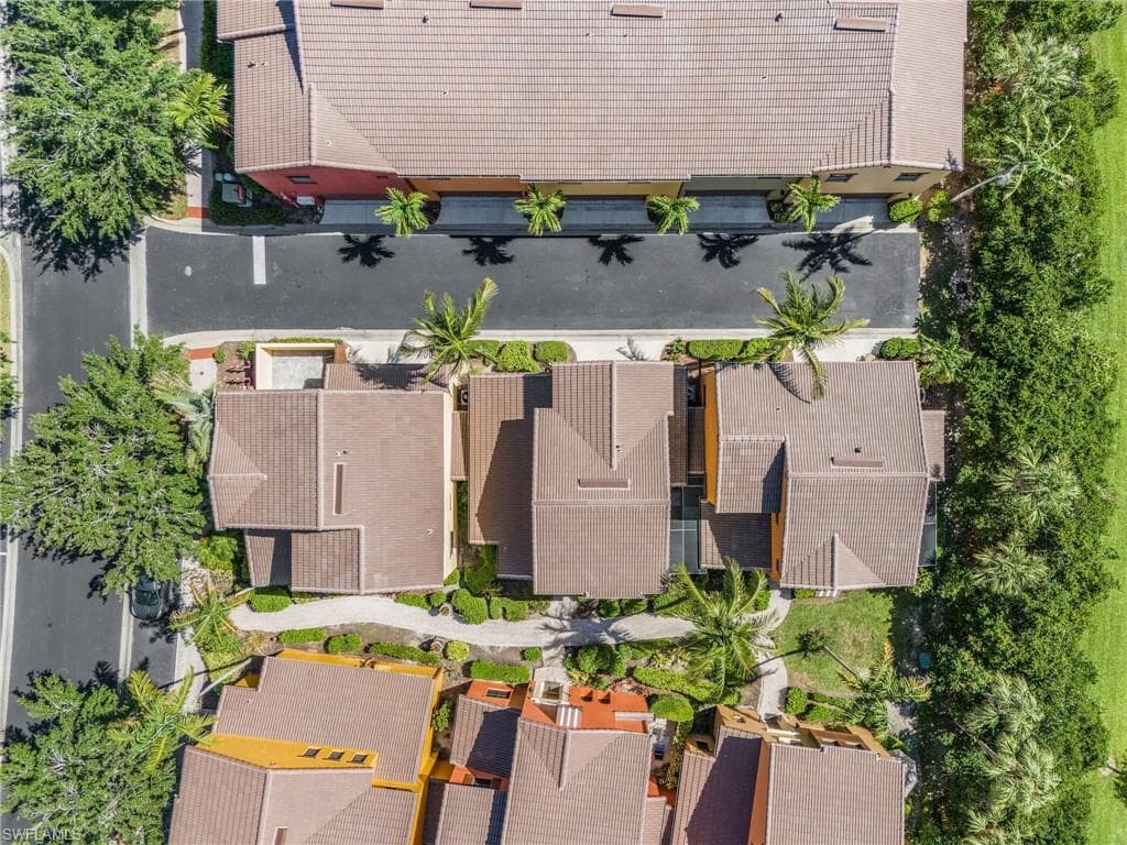 9118 Chula Vista St 12002, Naples, FL 34113-27