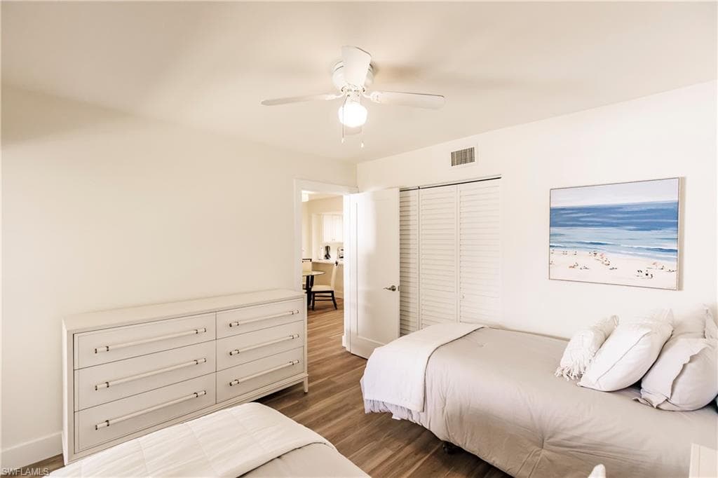 600 Neapolitan Way 228, Naples, FL 34103-20