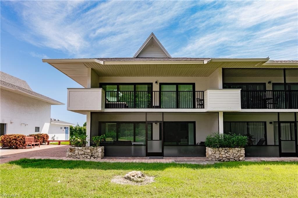 600 Neapolitan Way 228, Naples, FL 34103-27