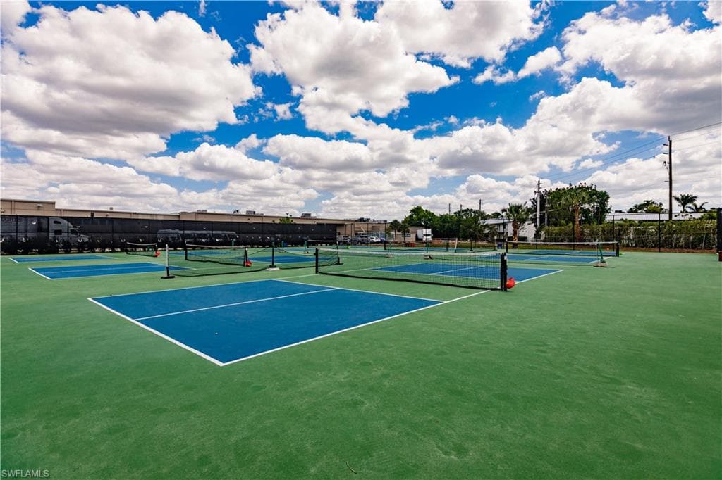 600 Neapolitan Way 228, Naples, FL 34103-38