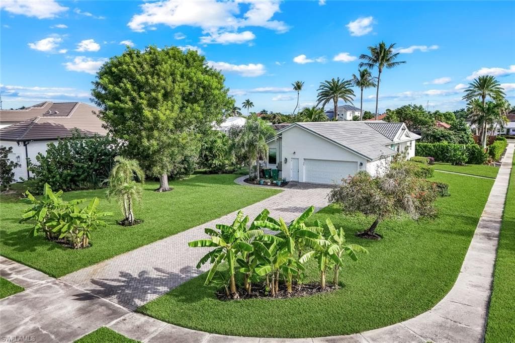 1230 Lilac Ave, Marco Island, FL 34145-29