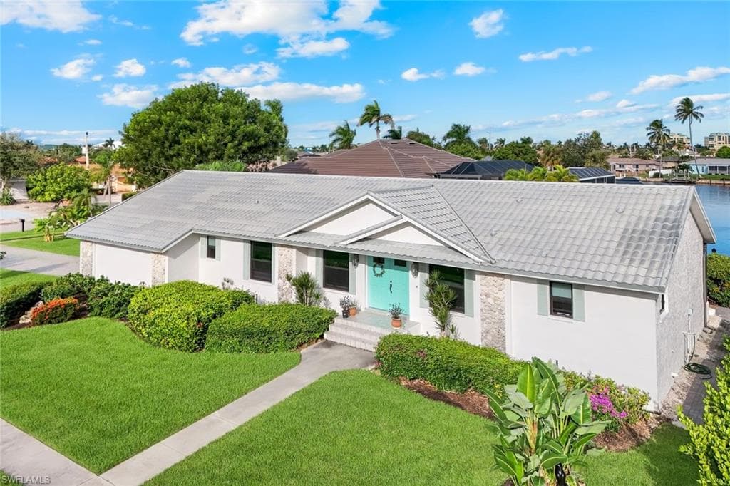 1230 Lilac Ave, Marco Island, FL 34145-30