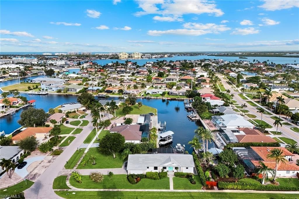 1230 Lilac Ave, Marco Island, FL 34145-3