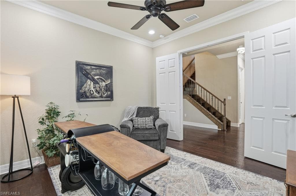 10043 Chesapeake Bay Dr, Fort Myers, FL 33913-9