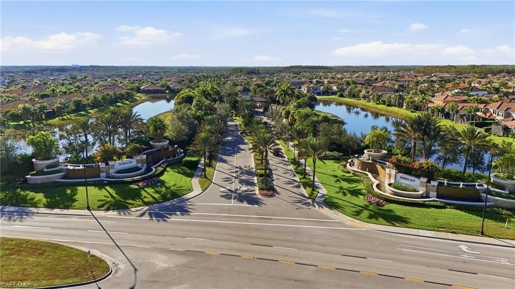 10043 Chesapeake Bay Dr, Fort Myers, FL 33913-37