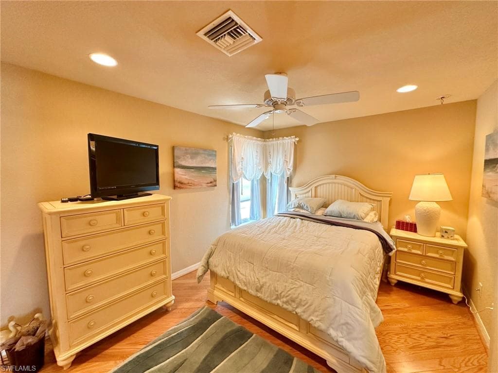 132 Egret St, Fort Myers Beach, FL 33931-23