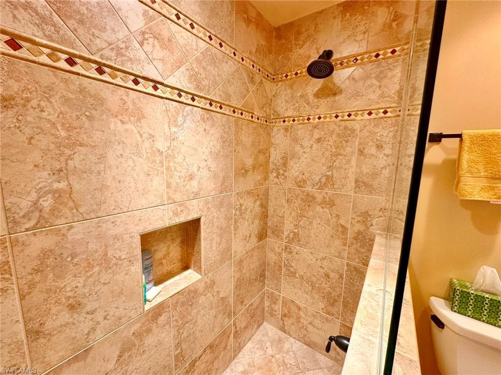 132 Egret St, Fort Myers Beach, FL 33931-27