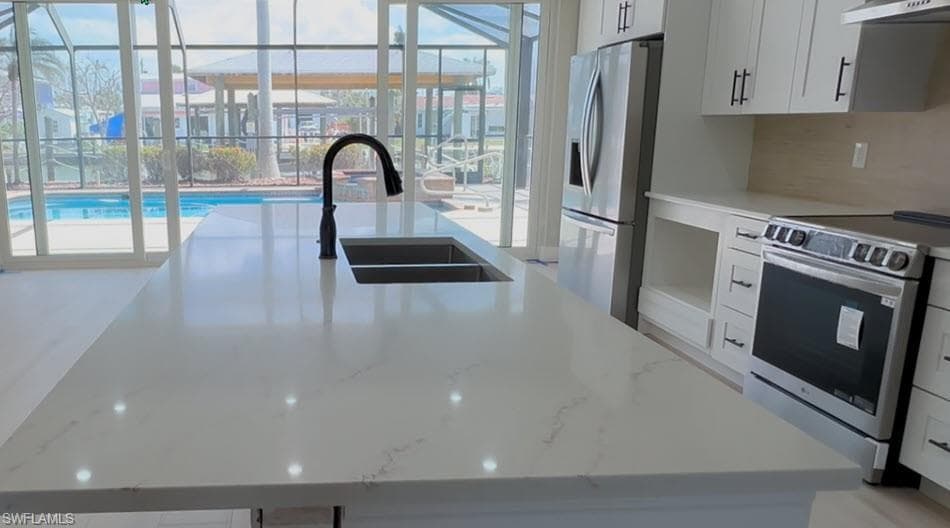 132 Egret St, Fort Myers Beach, FL 33931-40