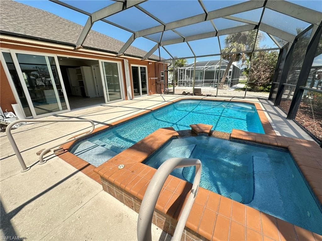 132 Egret St, Fort Myers Beach, FL 33931-4