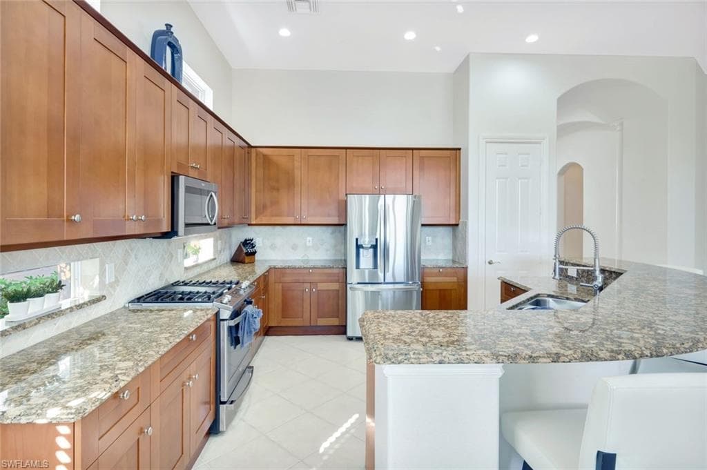 8980 Cherry Oaks Trl, Naples, FL 34114-14